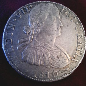 AMAZING rare find of a circulated Ferdinand VII 8 Reales 1810 Spanish SILVER coin Collectors item