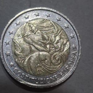 Rare find of a circulated comemorative 2005 2 euro coin from Italy - a unique collectors item