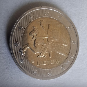 Rare find of a circulated like new 2015 2 euro coin from Lituania / Latvia - a unique collectors item