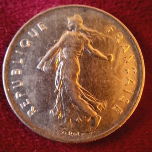 Rare find of a 5 Francs 1970s vintage coin from France - Collectors Item