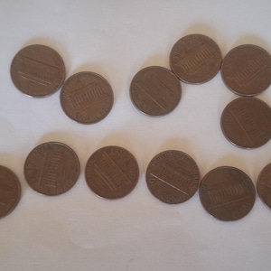 Amazing Lot of 15 One Cent Usa Coins - Lincoln Memorial Pennies - Brown Condition