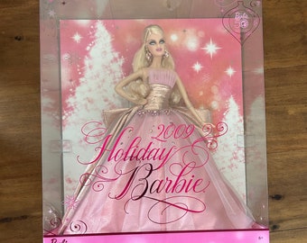 Barbie-Barbie Joyeux Noël 2023-Poupée Robe Dorée Et Cheveux Blonds Hjx08 Fr Fr