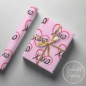Rotolo di carta da regalo premium XOXO Red Heart Pink - Carta da regalo ecologica per compleanni, festività e matrimoni, design unici, riciclabile