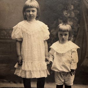 Antique Photo Tsarism Kids Pretty Little Child Snapshot 1900s History Snapshot Memory Photo