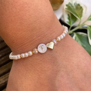 Pulsera de perla con inicial personalizada, pulsera de dama de honor personalizada para la futura novia, pulsera con nombre personalizado para la mejor amiga, pulsera para ella