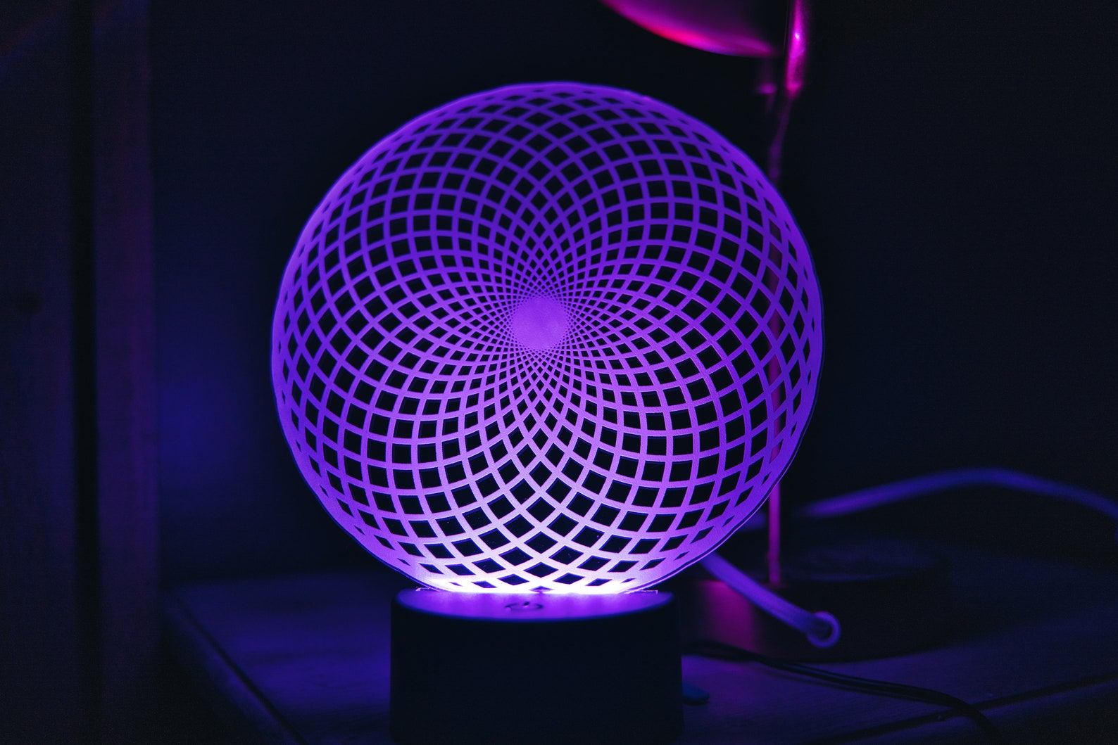 Sacred Geometry Torus High Vibrational Pattern | USB LED Light Base - Etsy