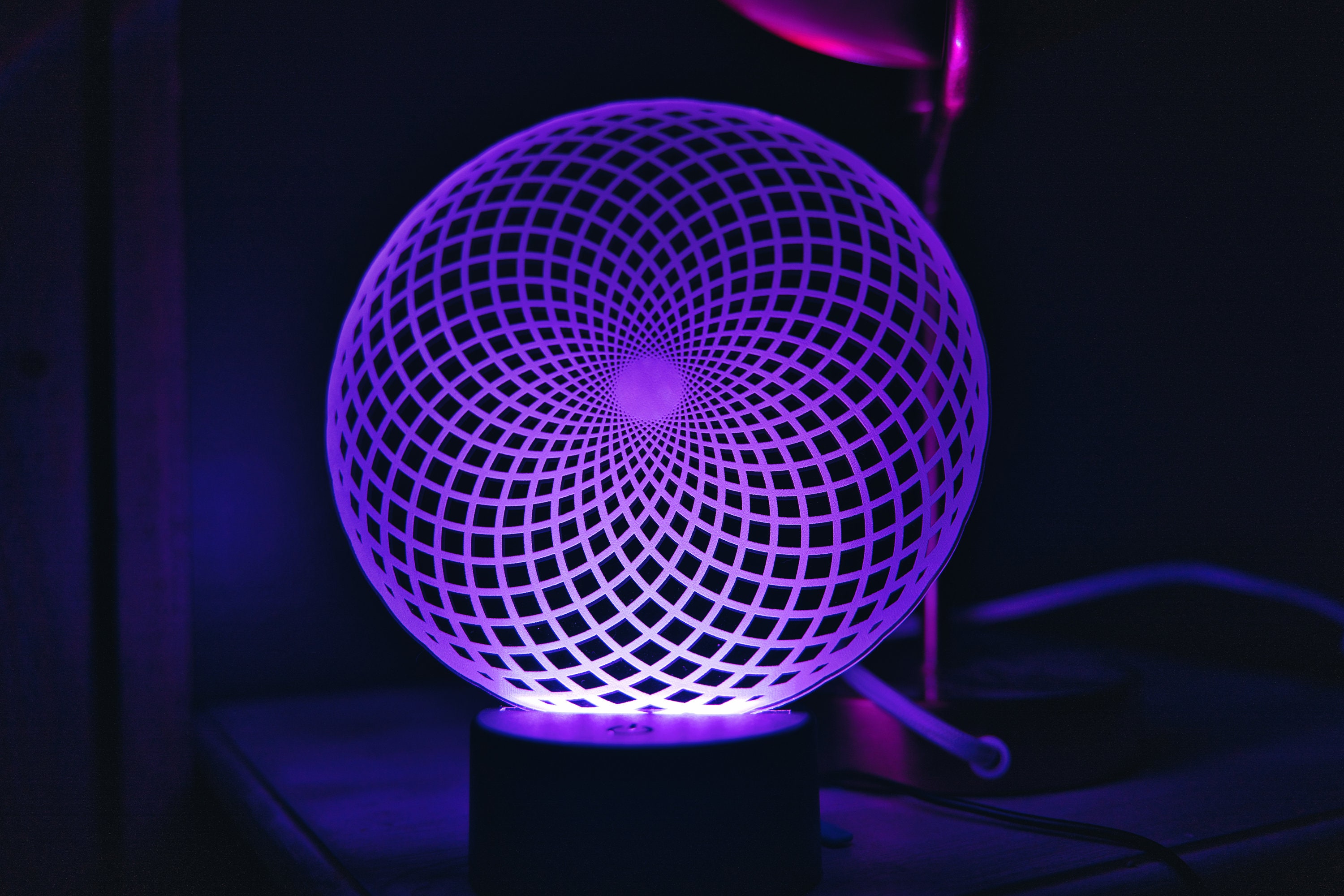Sacred Geometry Torus High Vibrational Pattern | USB LED Light Base - Etsy