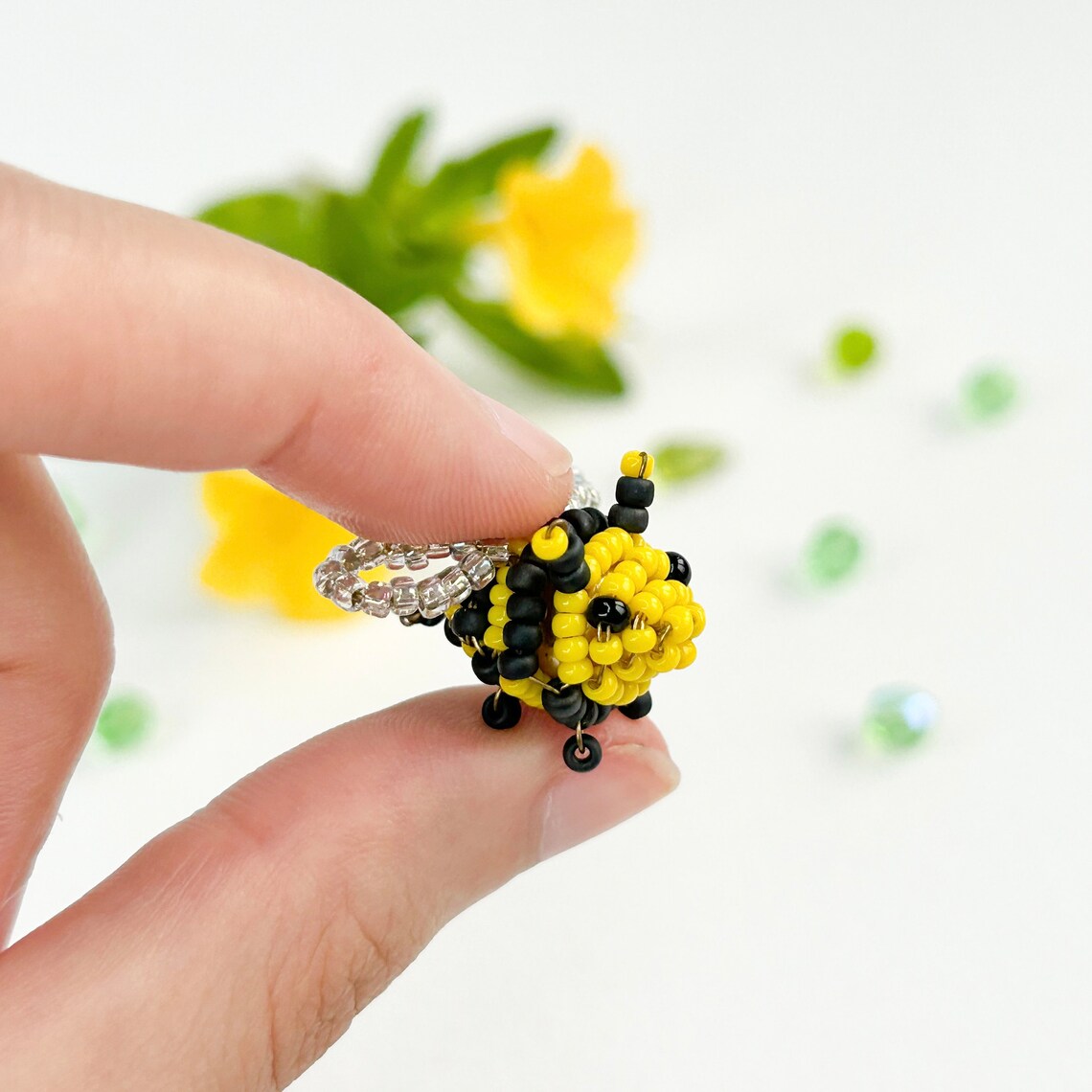 Bee PDF Bead Pattern, Beaded Animal Instructions in German, Beaded Bee ...
