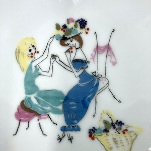 Vintage Made in Japan Sisters Bridal Hat Dressup Tray Pride