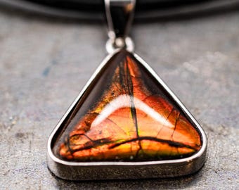 Wizard's Triangle Fossil Ammolite 925 Silver & Leather Necklace