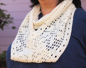 Pattern - Nordic Flowers Filet Crochet Cowl (or Neckwarmer) PDF File