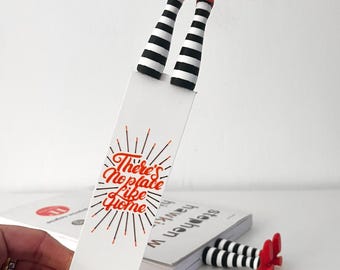 Segnalibro "La strega cattiva dell'ovest" tratto dal Mago di Oz. Segnalibro stampato in 3D. Segnalibro "Le scarpette rosso rubino". Nessun posto è come casa.
