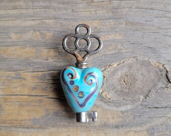 Key to Your Heart . Handmade Art Glass Antique Skeleton Key . Pendant . Lampwork . Julie Nordine . Credit River Art Glass . Key19