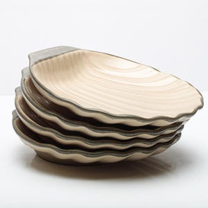 Set Of 4 Clam Dishes/Coquilles Saint-Jacques