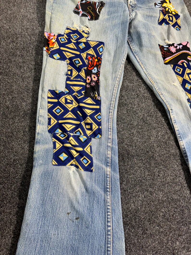 Vintage Tapestry Jeans - Small