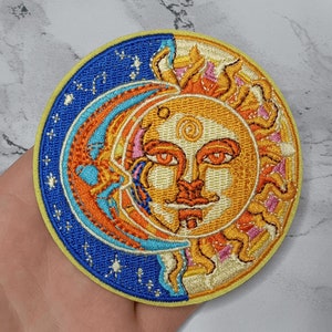 Opstrijkpatch met grote ster en halve maan | Naai geborduurde patch-badge, achterpatch, zon- en maan-patch, mystiek, tarotontwerp, keizerin