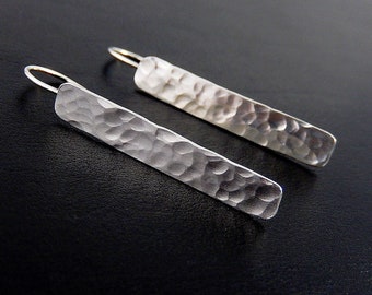 Pendientes de barra de plata de ley, colgantes martillados, joyería moderna