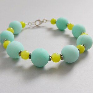 Baby Blue Agate Bracelet, Lime Green Quartz Bracelet, Beaded Stone Jewelry