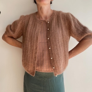 Cloé, cardigan, knitting pattern , patron tricot, francais, english