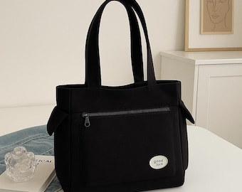 The Only Tote You'll Ever Need – Trendy Canvas Bag with Pockets & Zipper