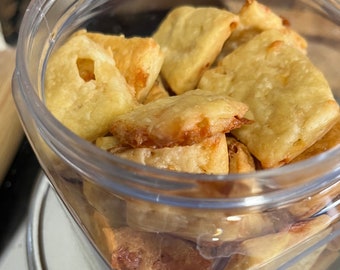 Sourdough Cheese Crackers, Homemade Cheese Crackers, Pet Friendly Snack, Organic Einkorn Flour Blend Crispy Cracker, Cheesy Soup Crackers