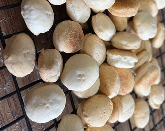 Oyster Crackers, Homemade Artisan Sourdough Crackers made with 100% Organic Blend of Flours, Einkorn Ancient Grain Crackers, Soup Crackers,