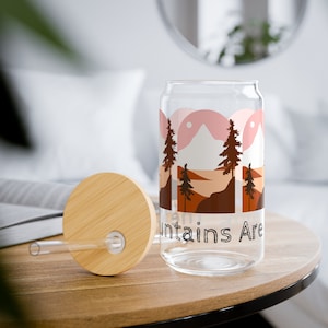 Las montañas están llamando vaso para sorber, 16 oz