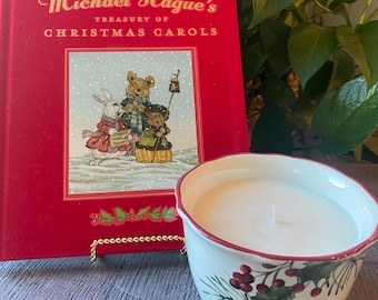 Christmas Candle, Holly Candle, Holliday Candle, brown sugar and fig candle