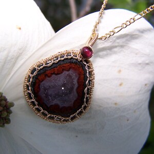 Tabasco Geode Druzy, 14k goldfilled wire wrap, Garnet , pendant necklace image 2