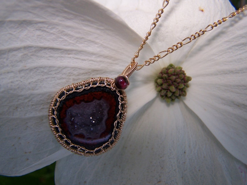 Tabasco Geode Druzy, 14k goldfilled wire wrap, Garnet , pendant necklace image 4