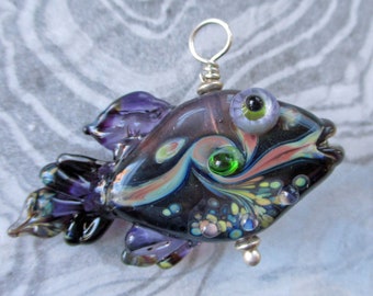fish sculpture Lampwork glass fish bead teal /& green necklace pendant ocean necklace Laurie Ament Isinglass Design