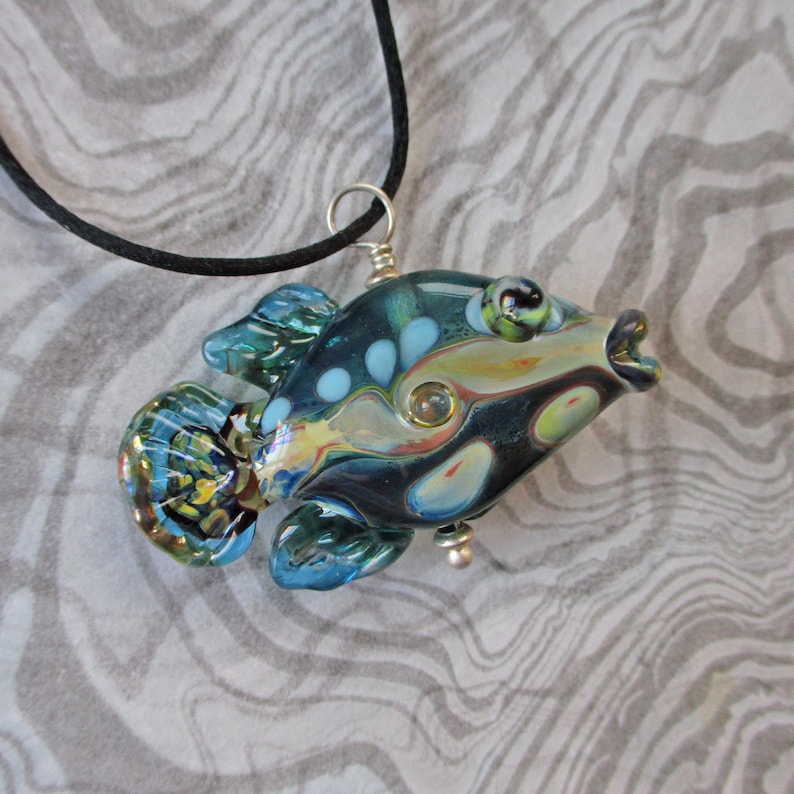fish sculpture Lampwork glass fish bead teal /& green necklace pendant ocean necklace Laurie Ament Isinglass Design