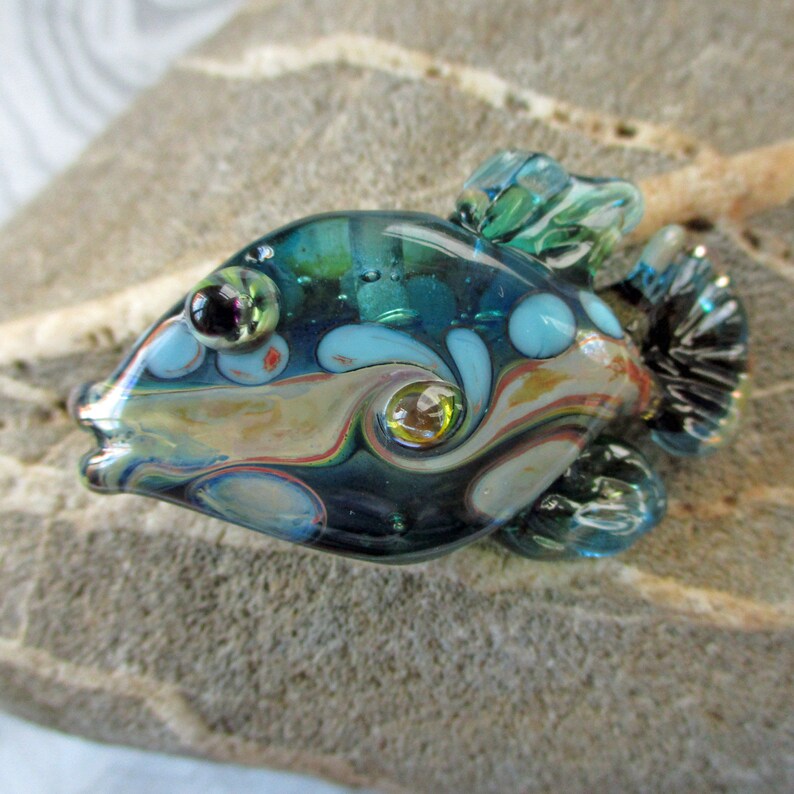 fish sculpture Lampwork glass fish bead teal /& green necklace pendant ocean necklace Laurie Ament Isinglass Design
