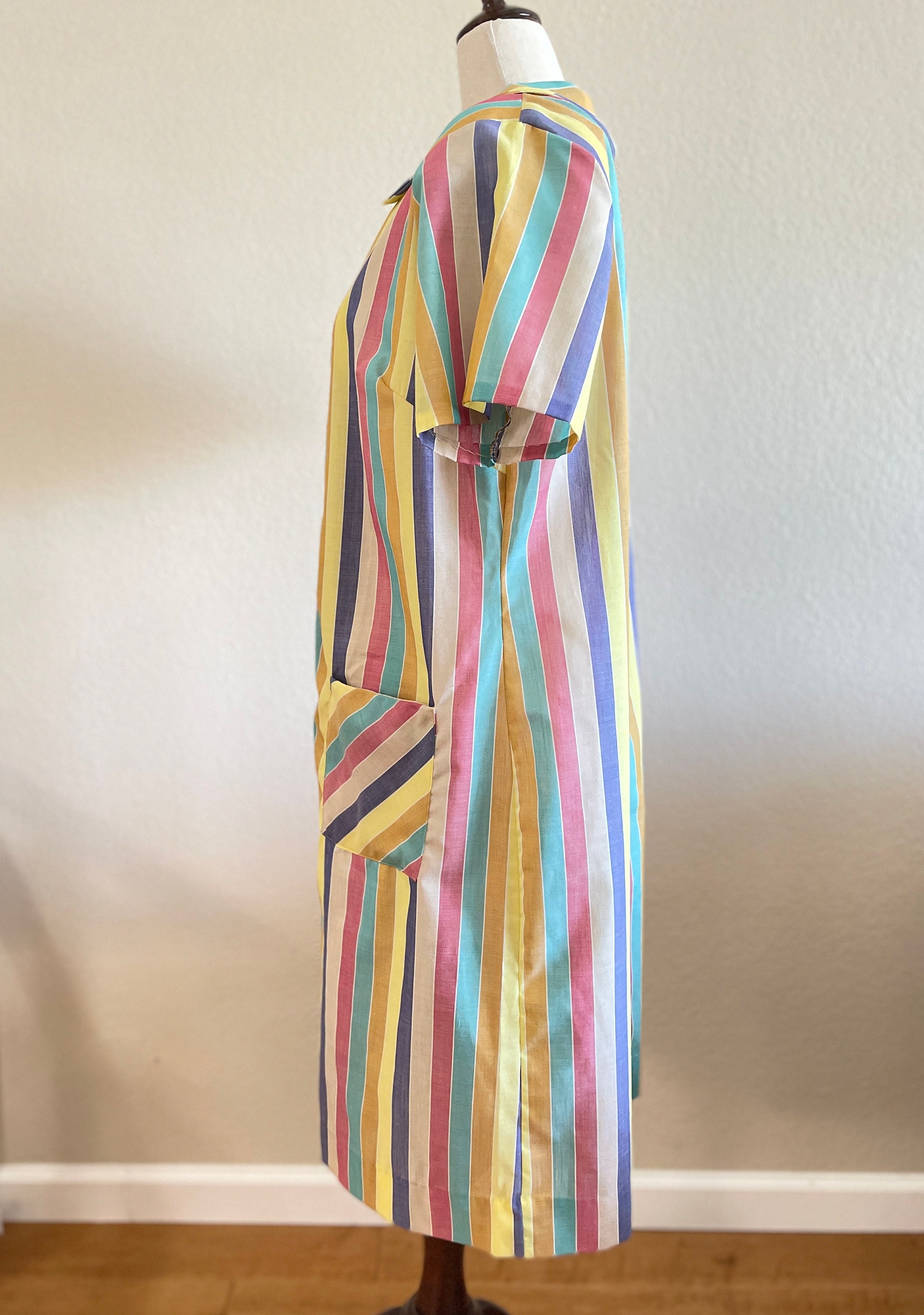 1970s Vintage House Dress With Pastel Stripes size L - Etsy