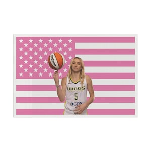 Flaga Paige Bueckers 18x12 | WBB| WNBA| Koszykówka kobiet| PB5