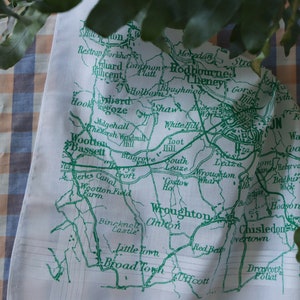 Swindon Wiltshire vintage map print cotton handkerchief image 5