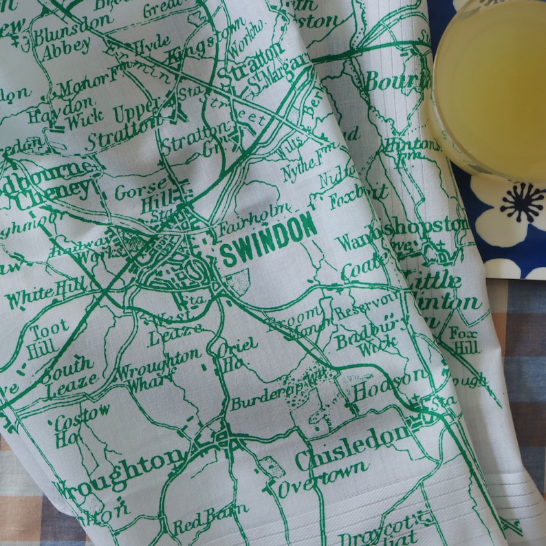 Swindon Wiltshire vintage map print cotton handkerchief image 6