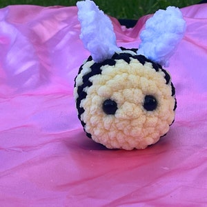 Mini Crochet Plush Bumble Bee