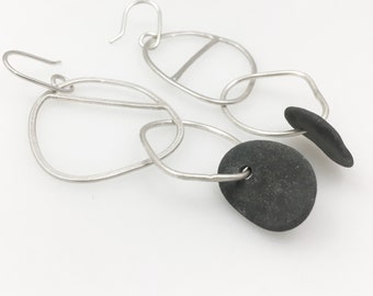 stone divide earrings