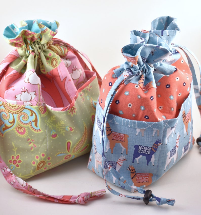 Drawstring Bag with Outside Pockets, Makeup Bag, Yarn Bag image 6