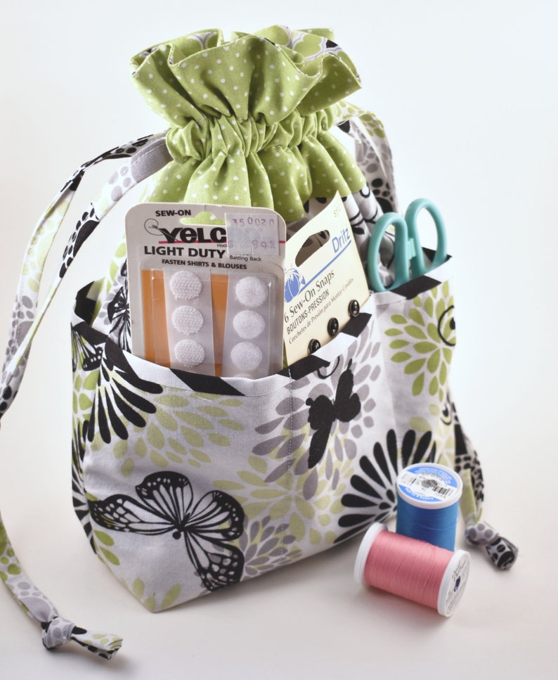 Drawstring Bag with Outside Pockets, Makeup Bag, Yarn Bag image 1