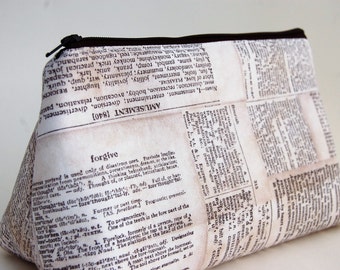 Flat Bottomed Pouch-Newsprint Fabric