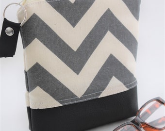 Zippered Pouch-Grey Chevron