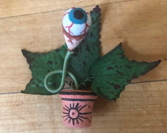 Spun Cotton Carnivorous Plant Ornament