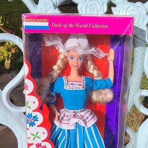 1993 Dutch Barbie Dolls of the World Special Edition Mattel 11104 NRFB MIB