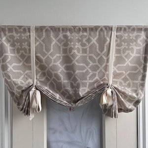 Cortinas de tela con lazos a cuadros, cortinas de color marrón claro, lazos beige, ancho personalizado, cortinas de cocina, decoración de cabañas, cenefa con lazos