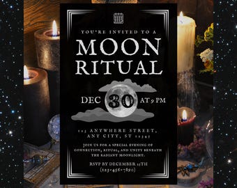 Può includere: Invito in bianco e nero per un Moon Ritual, con il testo "Moon Ritual" e la data "30 dic. alle 21:00". L'invito include i dettagli dell'evento e le informazioni RSVP, circondato da candele accese e uno sfondo stellato.
