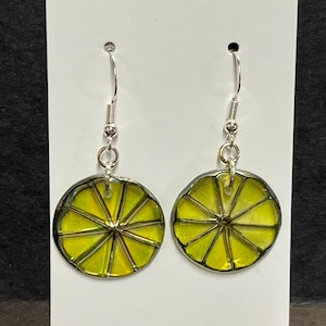 Lime Slice Fruit Earrings * Green Resin Fruit Jewelry * Fun Lime Food Earrings * Hypoallergenic and Lightweight