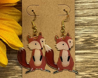 Red Fox Dangle Earrings * Woodland Animal Jewelry * Fox Looking Right Earrings * Animal Lover Gift * Hypoallergenic and Lightweight