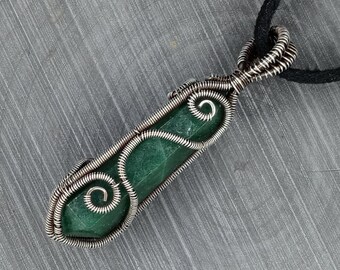 Sterling Silver and Green Aventurine Crystal Point Pendant Necklace